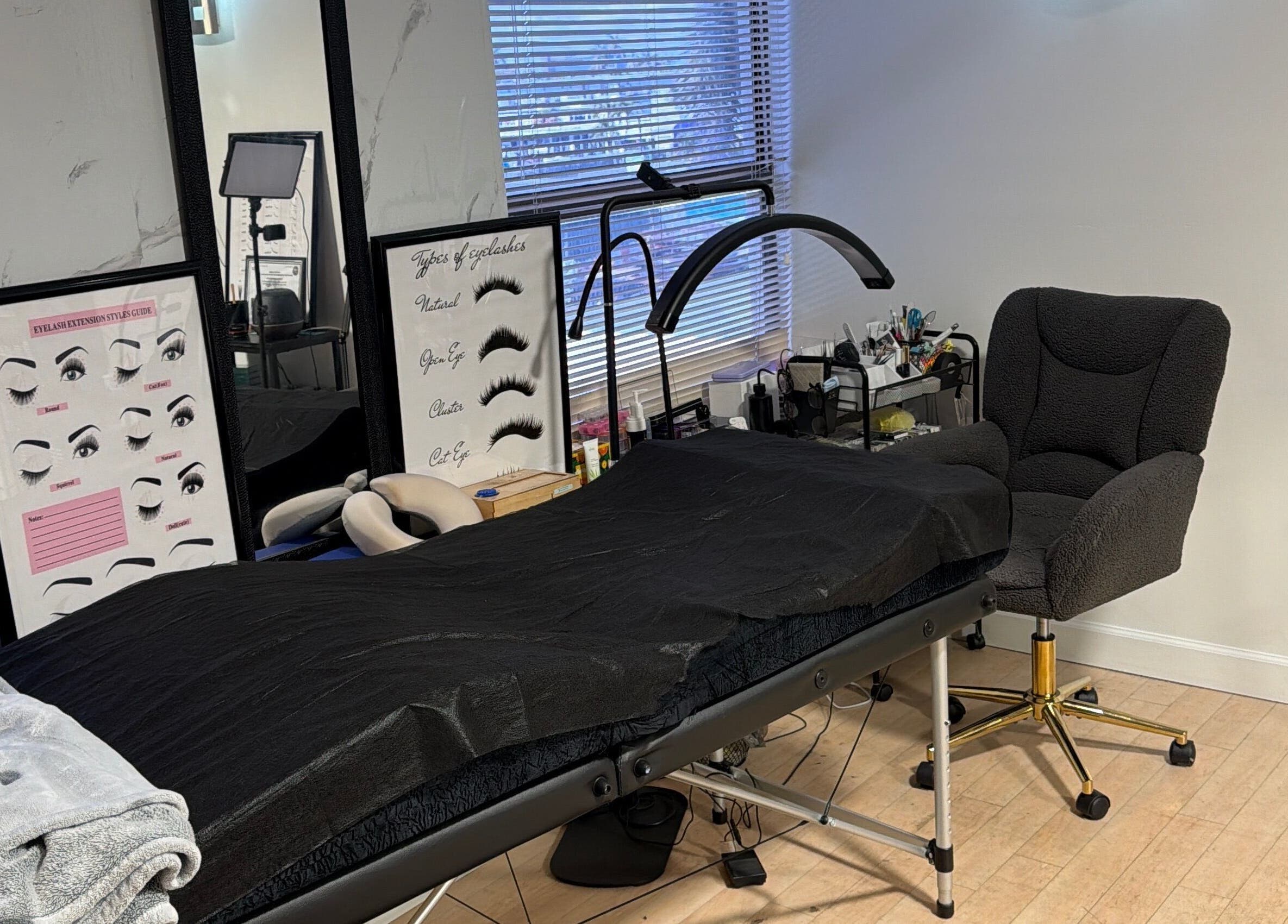 Eyelash extension setup at UNOVA lashes by HK, Hallandale Beach, Florida, US with modern decor.