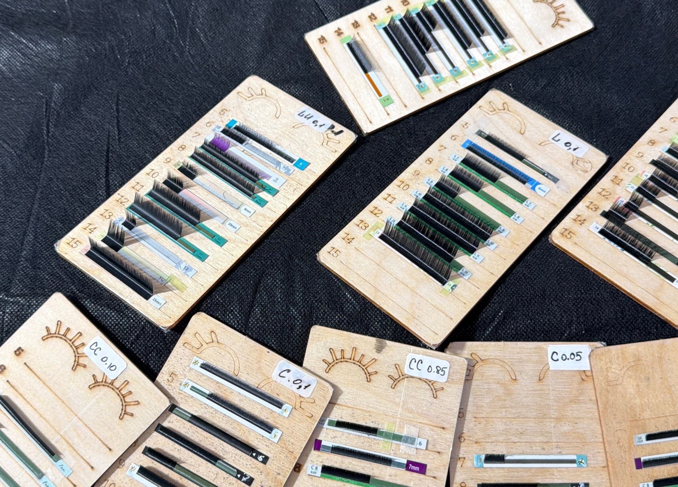 Diverse lash palettes at UNOVA lashes by HK, Hallandale Beach, Florida, US. Ideal for custom extensions.