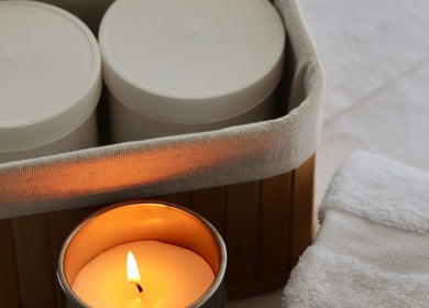 Peaceful candlelit spa setup at Sara Silva - Massagem & SPA, Perelhal, Braga, PT.