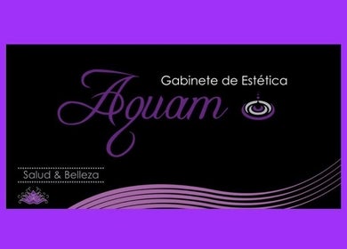 Logo elegante de Aquam Estética Avanzada y Belleza en Los Barrios, Andalucía, ES con fondo púrpura.