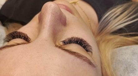 Rzęsy jedwabne u LadyLook Asia Żurawska w Mikołów, Województwo Śląskie, PL.