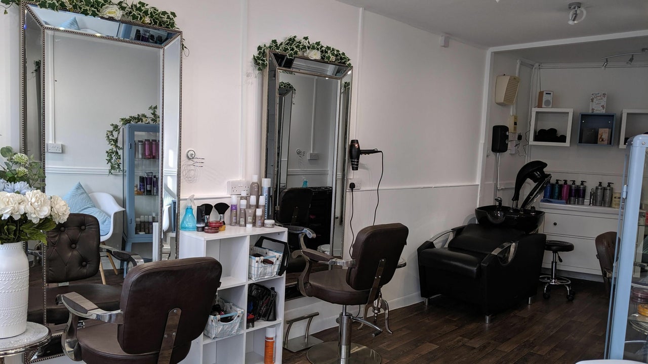 See reviews - Bella Cabello - Bridge Street - Caersws | Fresha