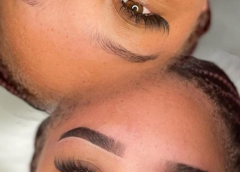 Perfectly shaped eyebrows at ShaGlam Cosmetics in Philipsburg, SX, highlighting expert beauty artistry.
