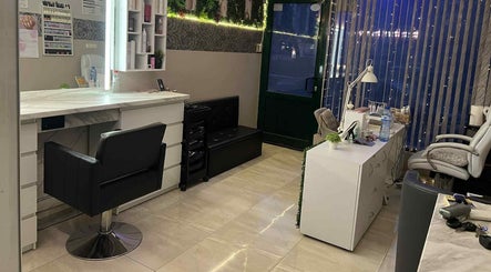 Интериор на Lubo Desire Beauty в София, Област София, BG, създаващ уютна и релаксираща атмосфера.