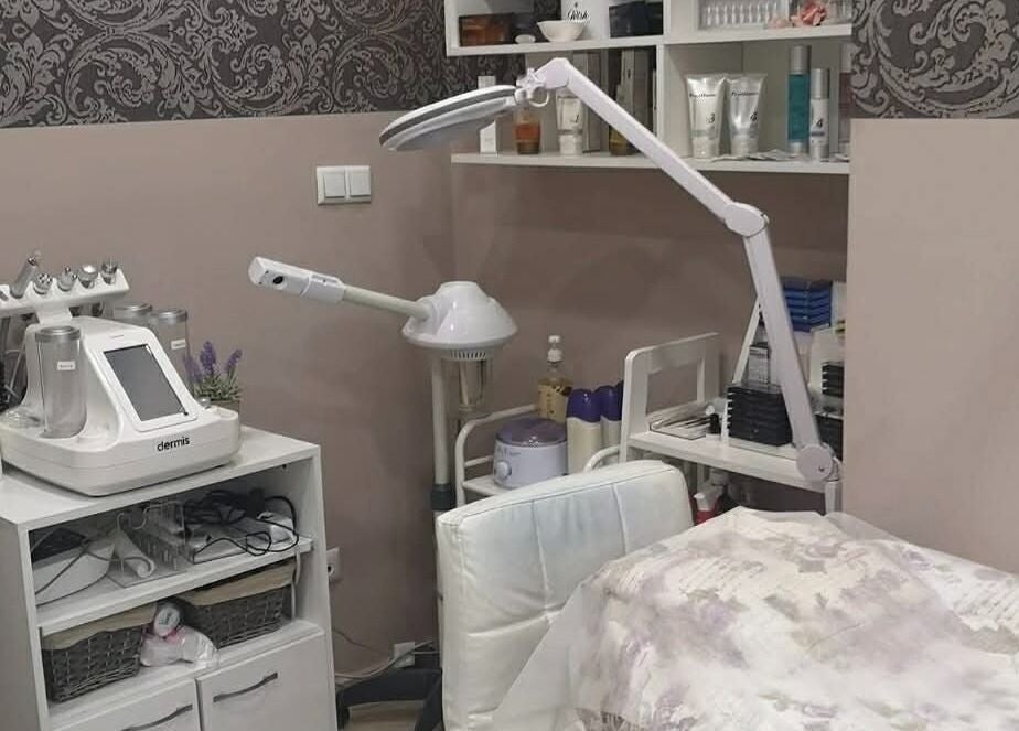 Козметично студио в Lubo Desire Beauty, София, Област София, BG с модерно оборудване.