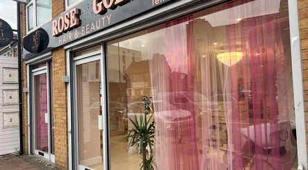 Exterior view of Rose Gold hair & beauty in Hounslow, England, GB showcasing its inviting entrance.