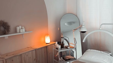 Ruhiger Behandlungsraum bei Die verborgene Schönheit, Bietigheim-Bissingen, Baden-Württemberg, DE.