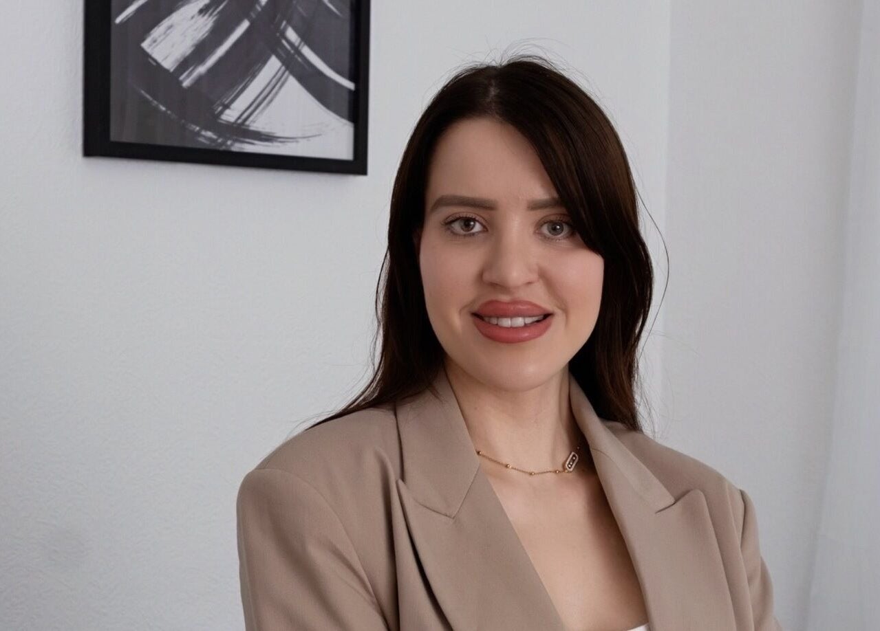 Professional woman smiling at Contourista London, London, England, GB office.