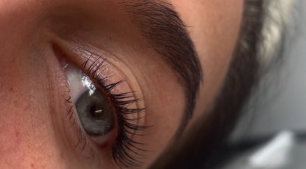 Close-up of eye showcasing lash extensions at Lashesby.S.Louisex, Wombwell, England, GB.