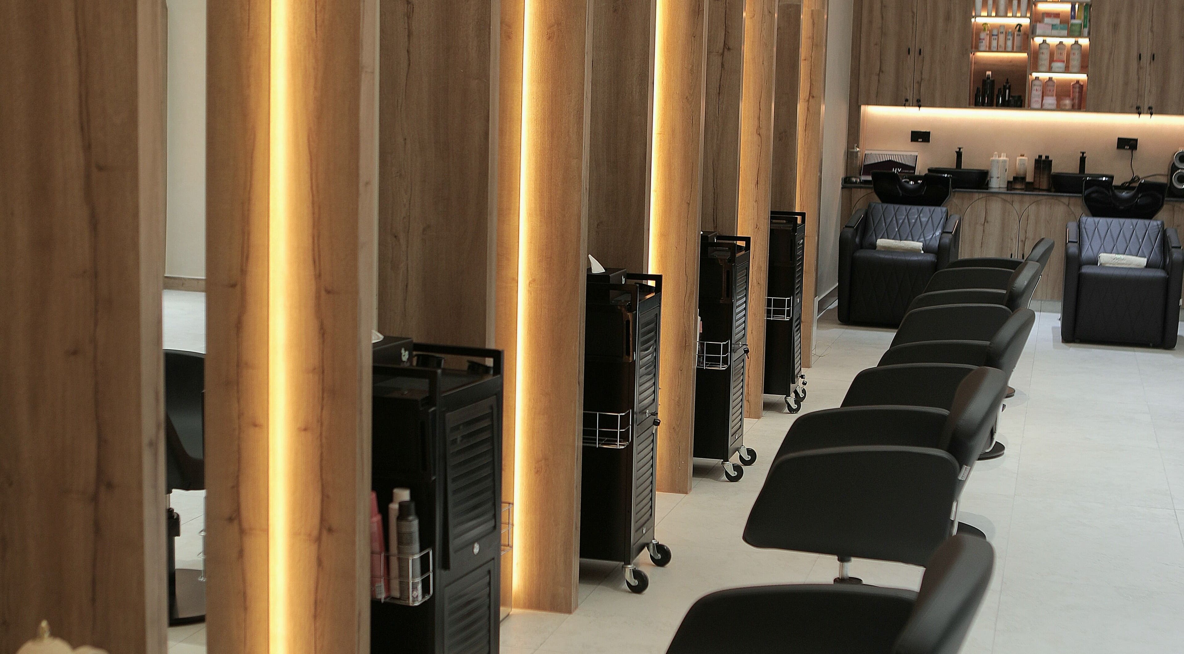 Chic styling chairs and stations at La Biche Beauty Salon, Abu Dhabi, Abu Dhabi, AE.