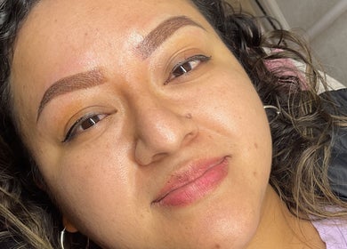 Close-up of radiant skin after treatment at Jenifer Ortega, Surquillo, Provincia De Lima, PE.