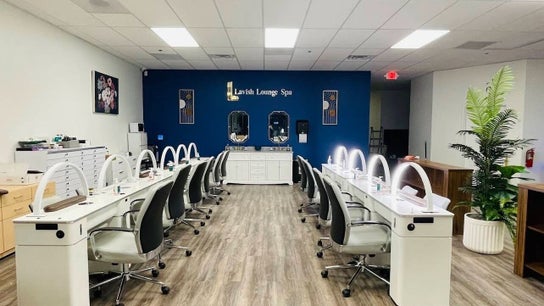 LAVISH LOUNGE SPA