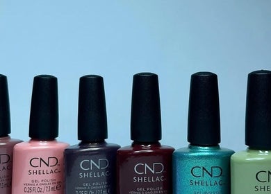 Raznobojni lakovi za nokte u Beauty centar Eos, Zagreb, Grad Zagreb, HR.