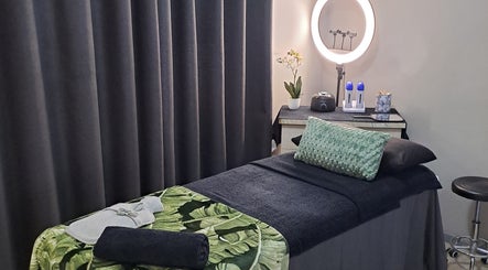Relaxing treatment room at BeautyMe in Cape Town, Western Cape, ZA with soothing decor and soft lighting.