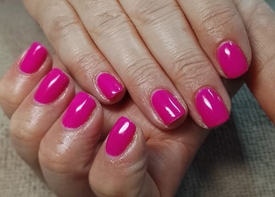 Bright fuchsia nails beautifully done at Lallie Nail Studio, Potchefstroom, North West, ZA.