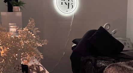 Cozy treatment room at KB Skin & Beauty Salon, Melbourne, Victoria, AU, featuring elegant decor and soft lighting.