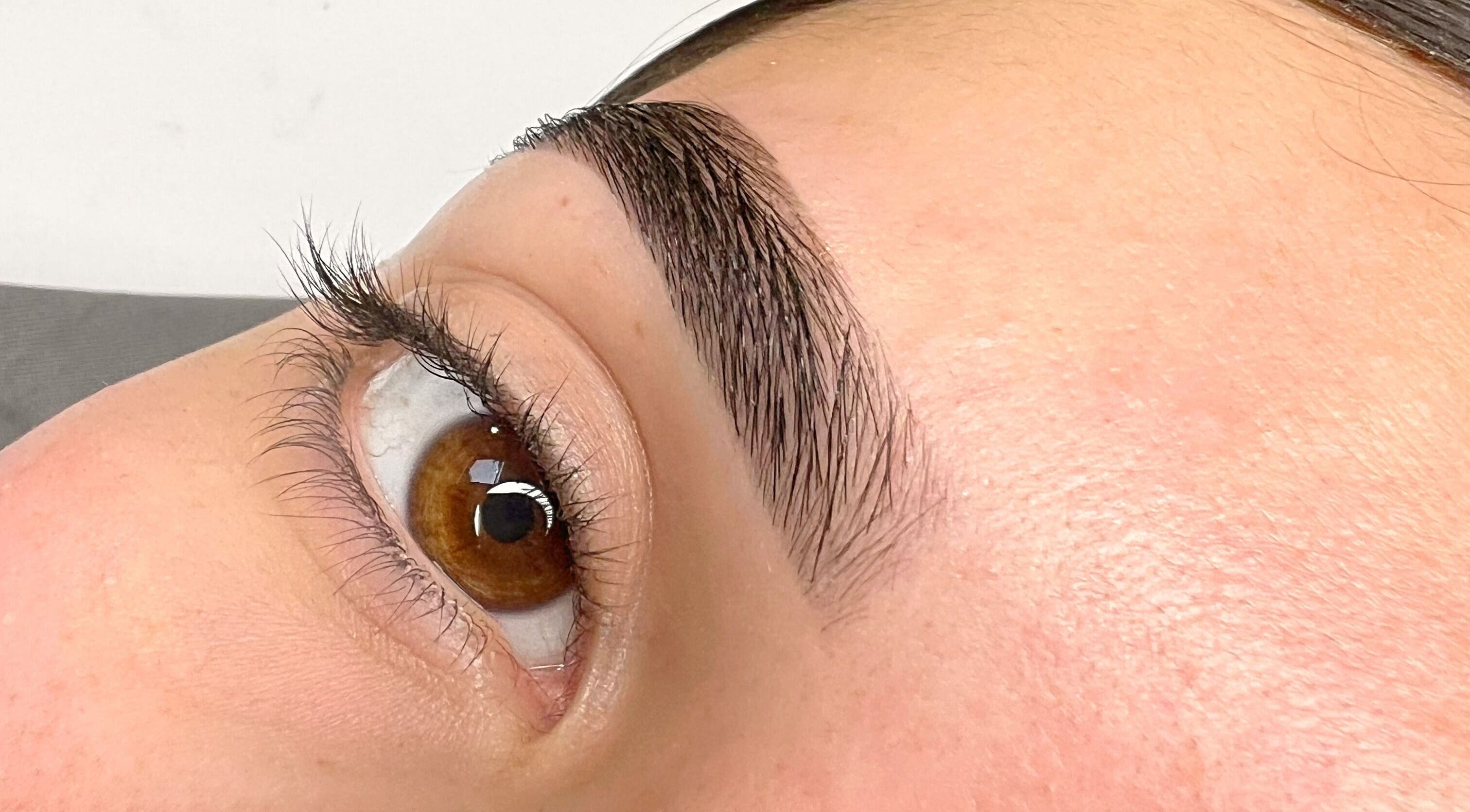 Tratamento de sobrancelhas em Ketlen lorrayne beauty, Bruxelles, Bruxelles, BE.