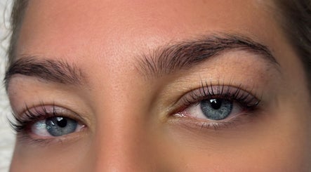 Close-up of expertly shaped eyebrows and lashes at CL BEAUTY LOUNGE, Newcastle upon Tyne, England, GB.