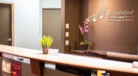 Réception de l'Institut d'épilation au laser et d'esthétique de Québec à Québec, Québec, CA.