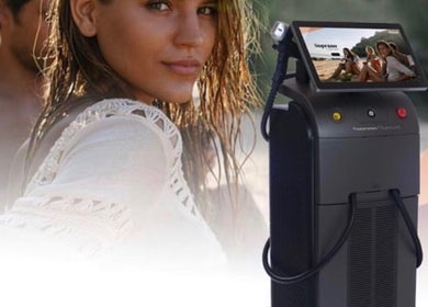 Appareil laser moderne à l'Institut d'épilation au laser et d'esthétique de Québec, Québec, Québec, CA.