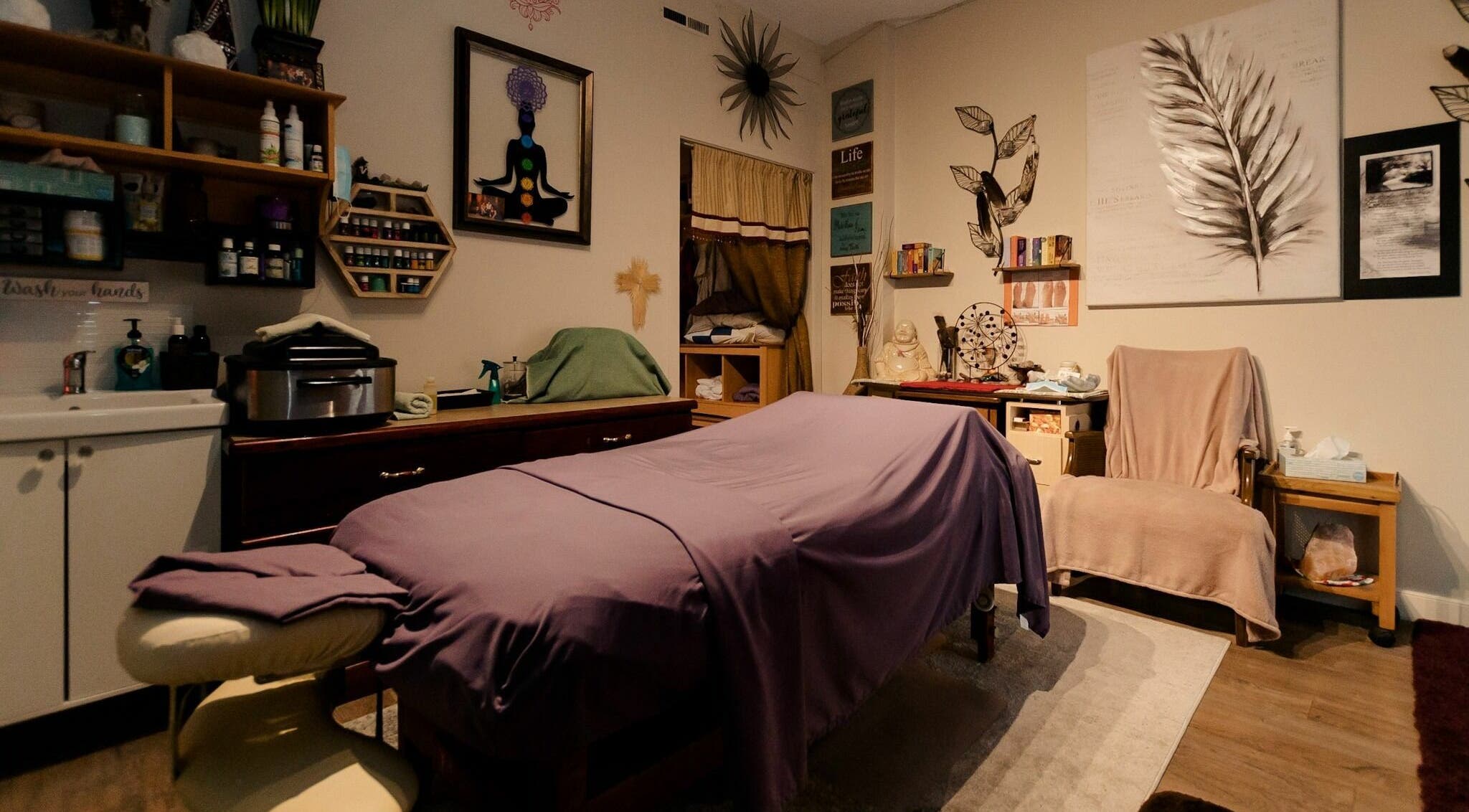 Peaceful therapy room at Heaven on Earth Total Body Care & Wellness, Osoyoos, British Columbia, CA.