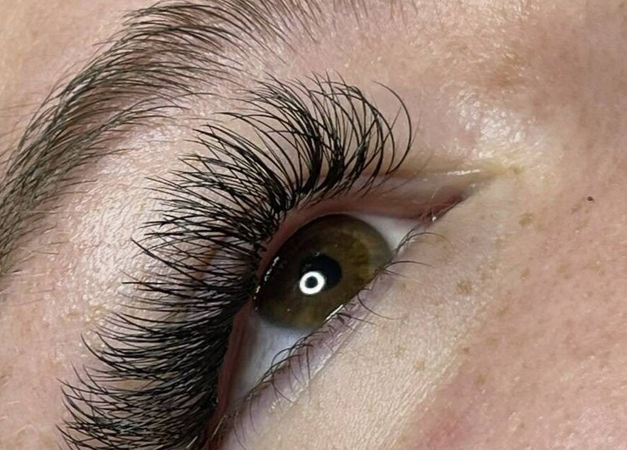 Extension cils à Mylène Esthétique, Rouyn-noranda, Québec. Regard sublimé.