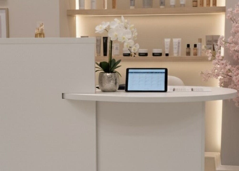 Beauty Essentials reception with elegant decor in Edinburgh, Scotland, GB.