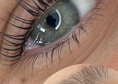 Extension de cils à Maison K beauty, Laval, Pays De La Loire, FR : un regard captivant et soigné.