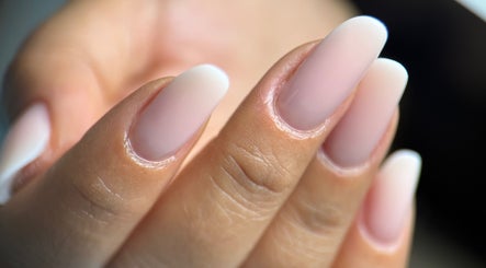 Unghie perfette a LoryNails Manicure & Pedicure Salon, Basel, Basel-stadt, CH.