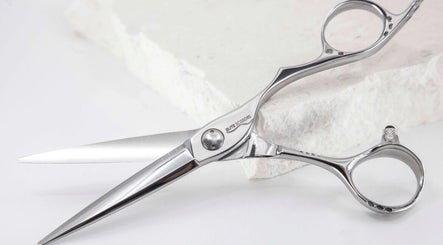 Premium scissors from Leearne - Elite Scissors in Griffith, Australian Capital Territory, AU.