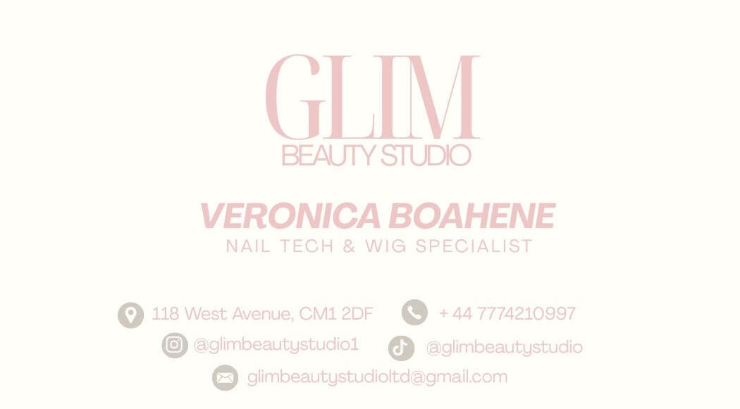 Business card of GLIM Beauty Studio in Chelmsford, England, GB with contact details and social media.