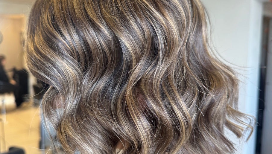 Stylish wavy hair at The House of Hair, Wolverhampton, England, GB.