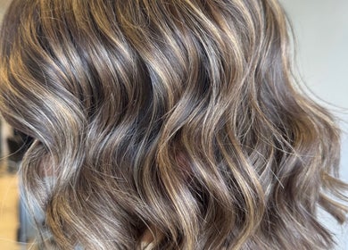 Stylish wavy hair at The House of Hair, Wolverhampton, England, GB.
