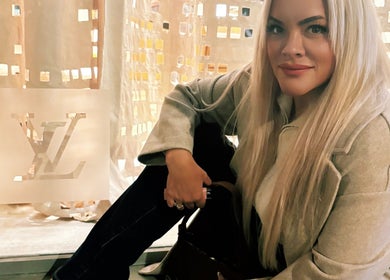 Candace Lawrence beauty Co. lounge area in Bath, Ontario, CA, showcasing luxury ambiance with modern decor.