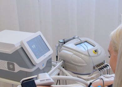 LuxBodi Brisbane's top-tier body contouring equipment in Enoggera, Queensland, AU for non-invasive treatments.