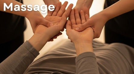 Relaxing massage at Felicity Spa in Bengaluru, Karnataka, IN with soothing hand therapy.