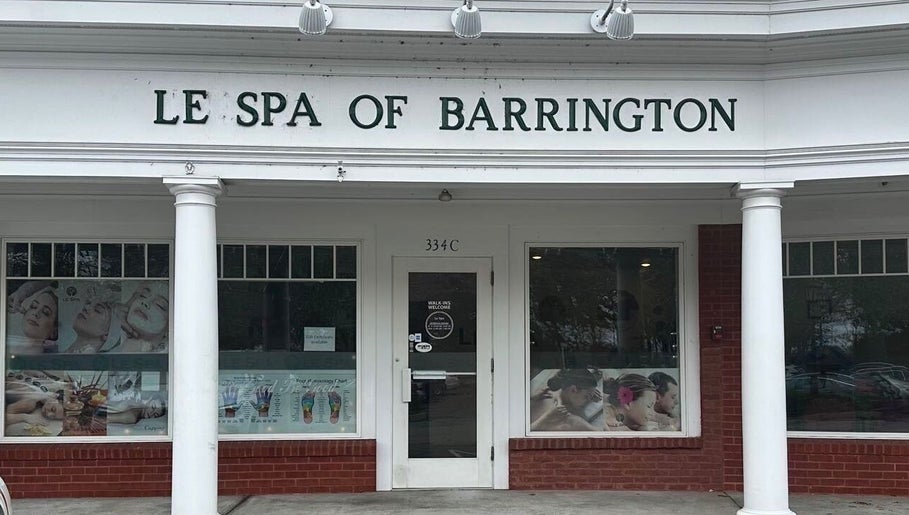 Front view of Le Spa of Barrington at 334C Barrington, Rhode Island, US.