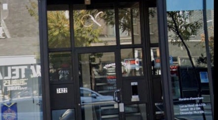 Front entrance of TouchedByChanel located at 7422, Montréal, Québec, CA.