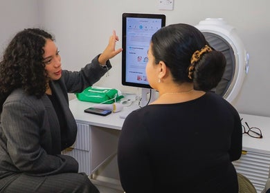 Expert consultation at JKANSHAY AESTHETIC CLINIC in LONDON, England, GB, showcasing personalized care.