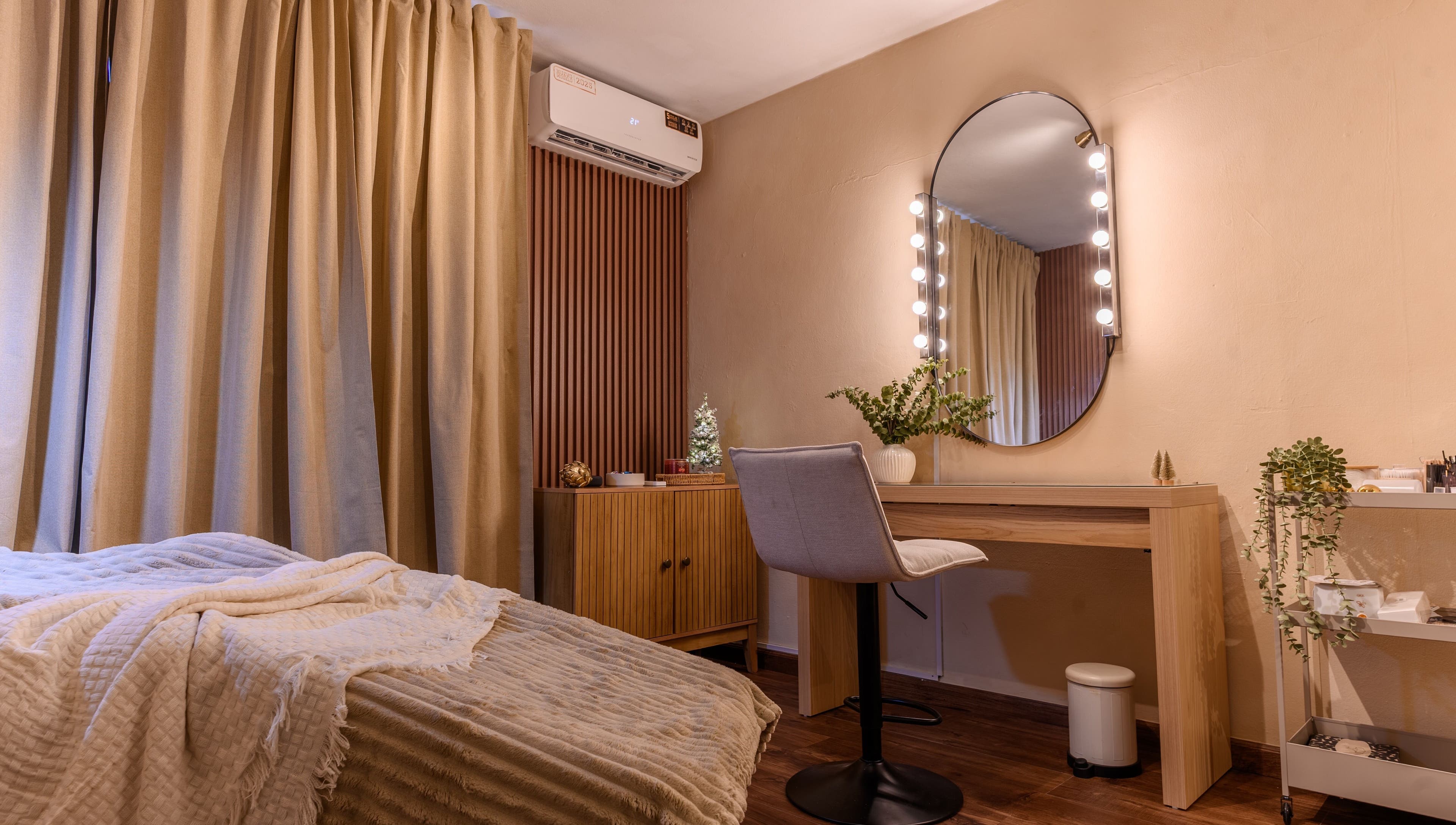 Acogedor interior en Cindy Jiménez Studio, Santo Domingo, ideal para belleza y bienestar.