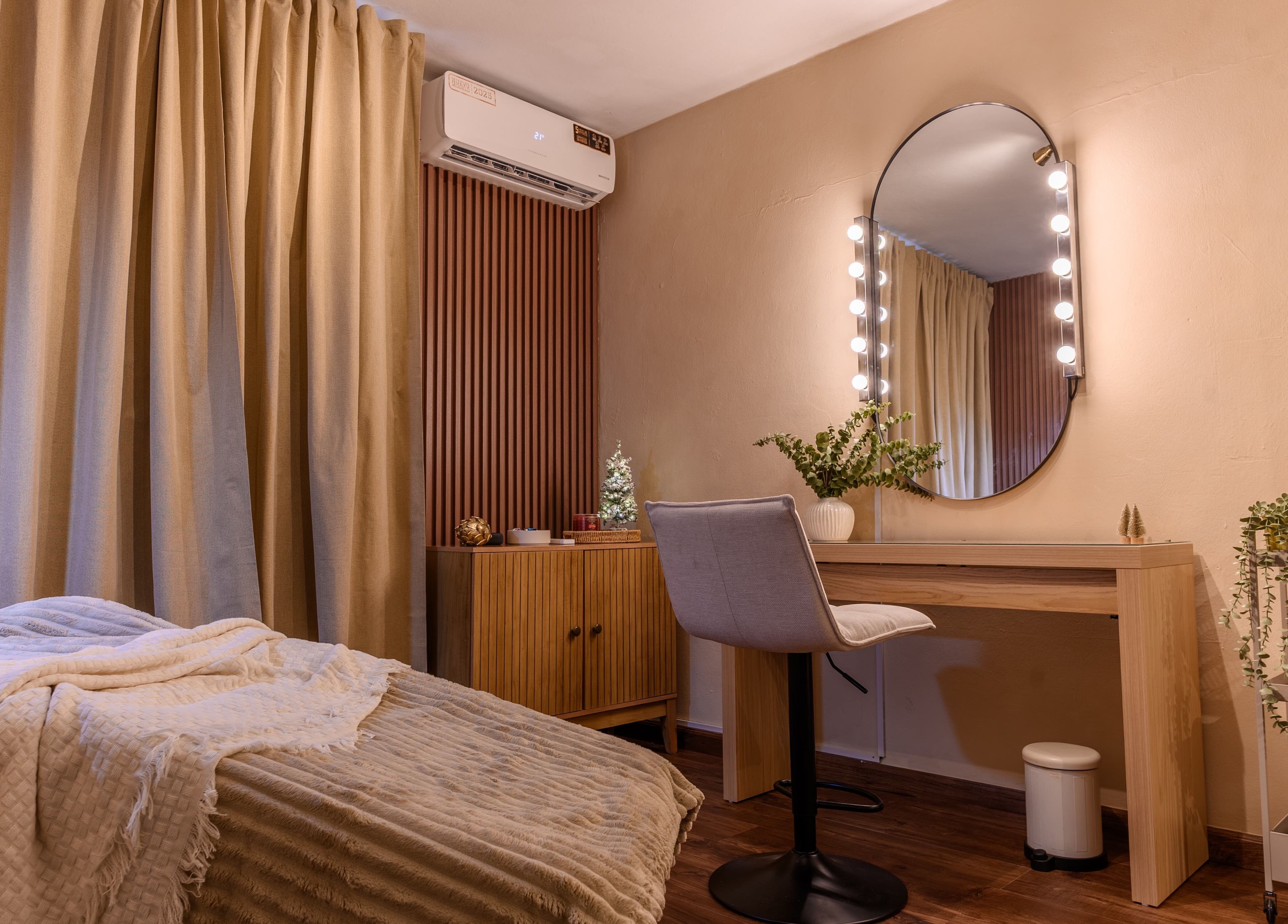 Acogedor interior en Cindy Jiménez Studio, Santo Domingo, ideal para belleza y bienestar.