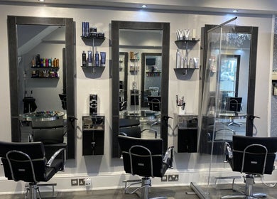Chic styling stations at Spectrum Hair, Tanning & Beauty Salon, Welwyn Garden City, England, GB.