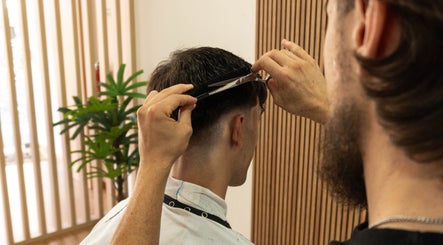 Corte de cabelo profissional no Manspace em Fafe, Braga, PT.