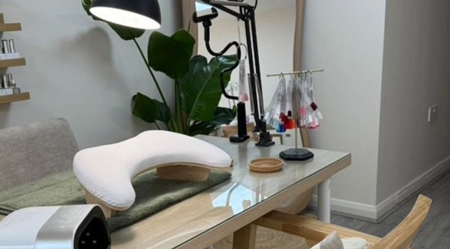 Iz Does Nails cozy manicure station with modern decor in Todmorden, England, GB.