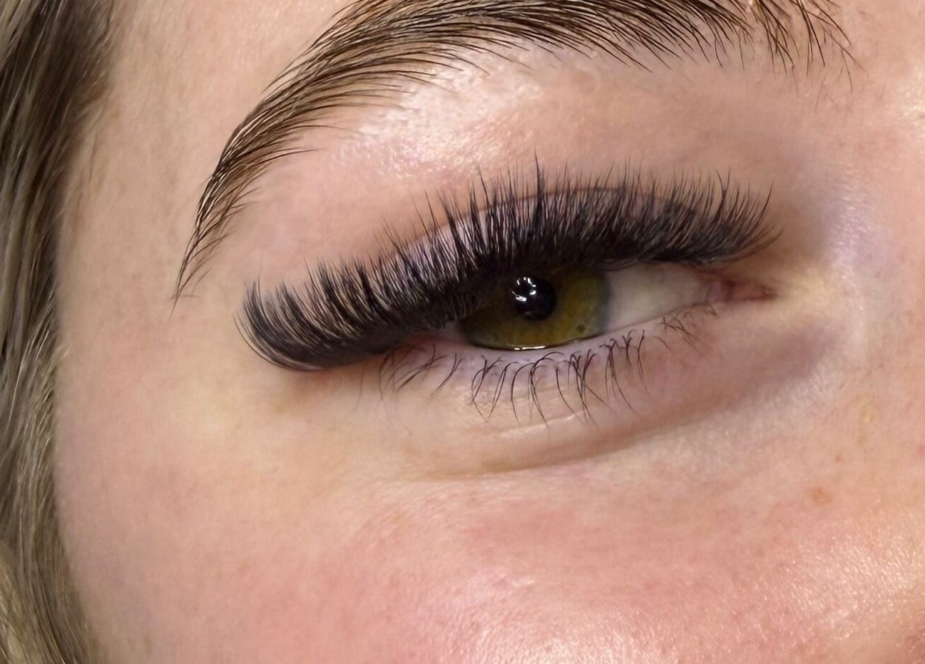 Detailed view of expertly applied eyelash extensions at beautybyjblck, Aubin Grove, Western Australia, AU.
