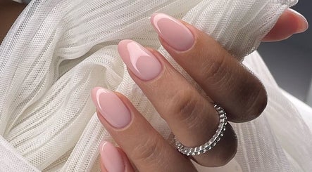 Elegant pink manicure at House of KD, Paramaribo, Paramaribo, SR.