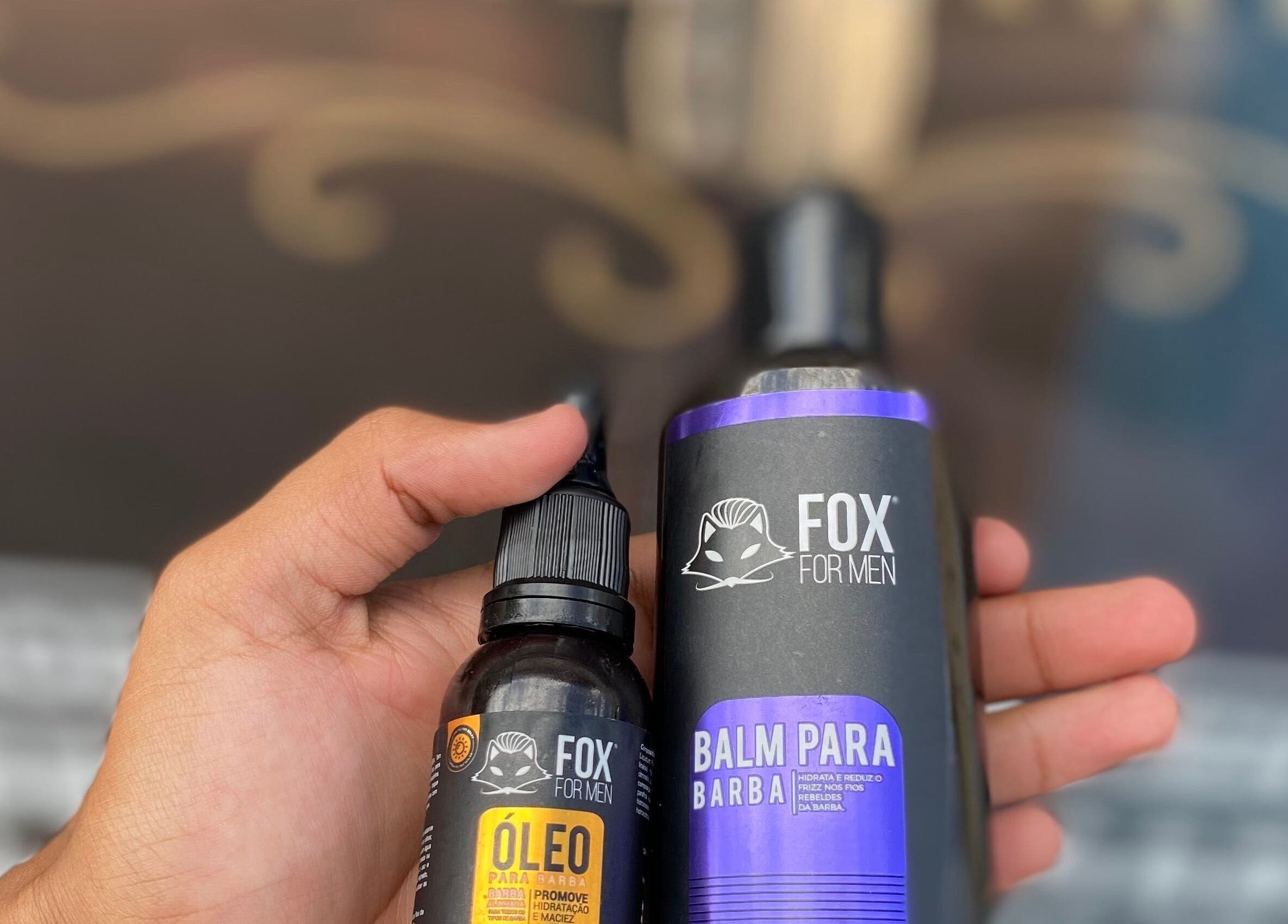 Produtos de cuidado para barba Barbearia em Rondônia, Rondônia, BR, exibindo óleo e balm especializados.
