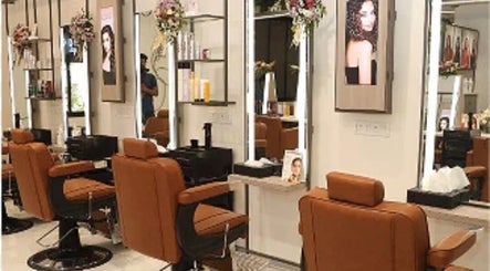 Chic salon interior at Revive beauty salon, Pimpri-Chinchwad, Maharashtra, IN, showcasing elegant styling stations.