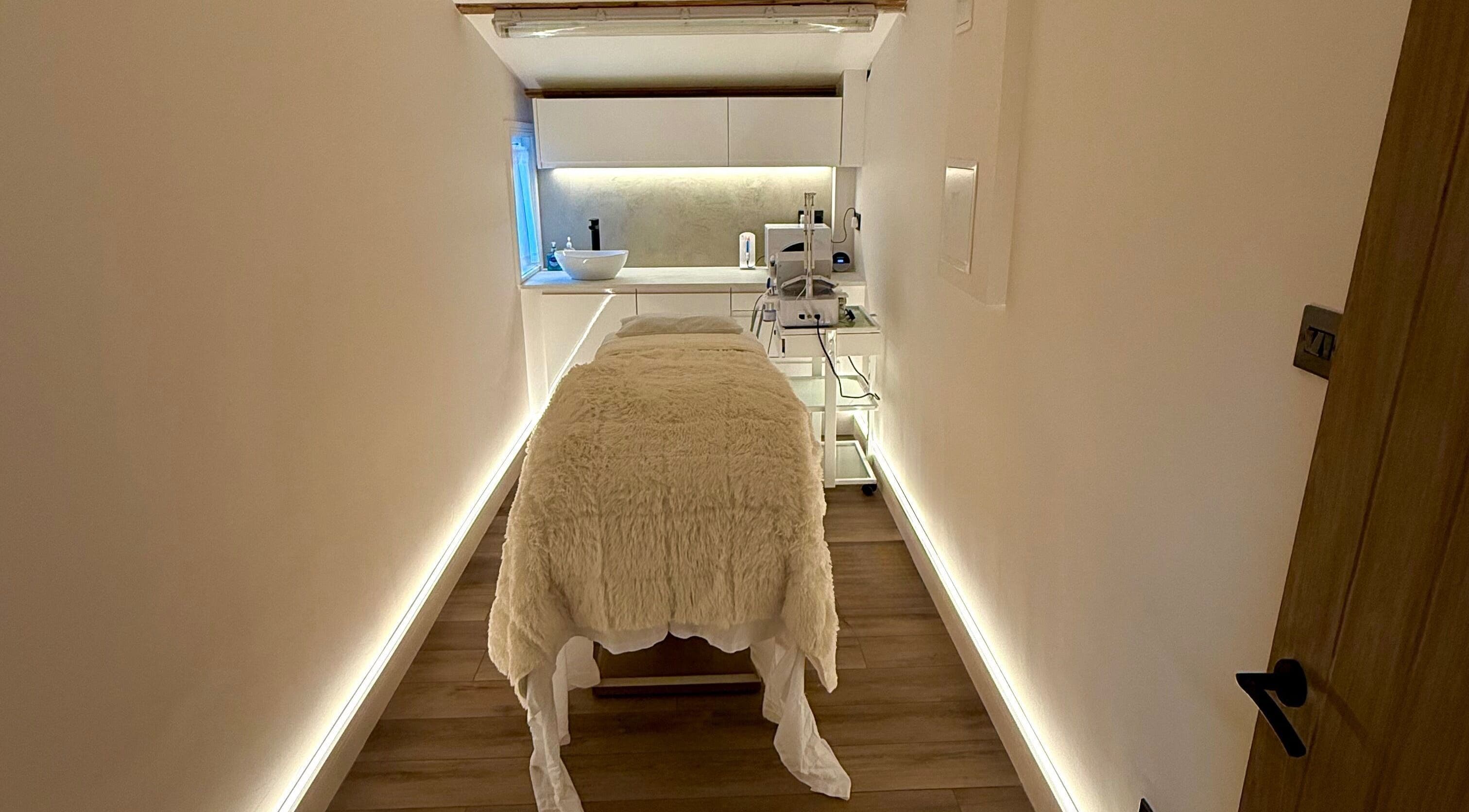 Cozy treatment room at Bio-Therapeutic Skin Clinic | Academy in Emsworth, England, GB for ultimate relaxation.