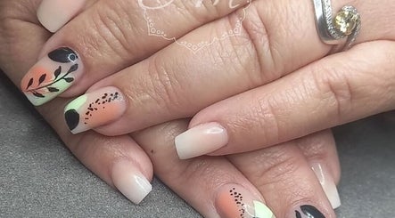 Intricate nail art design at BellaZoe Nail Salon, showcasing elegance in Klerksdorp, ZA.